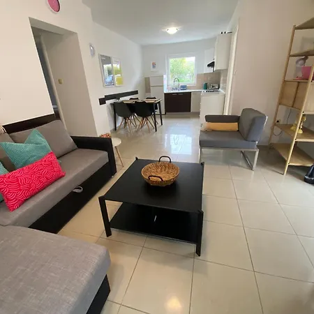 شقة Em مالينسكا